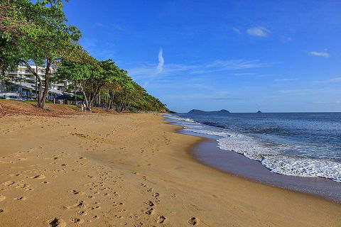 Airport Transfer - Palm Cove, Kewarra Beach & Trinity Beach To Cairns Airport - Accommodation Fremantle 7