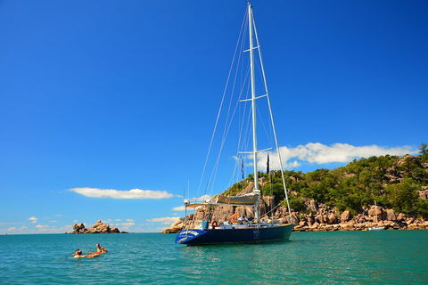 Helicopter And Magnetic Island Sailing - Accommodation Fremantle 1