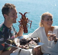 Deep-to-Dish Tasmanian Seafood Experience - Morning Tour - Accommodation Fremantle