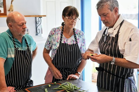 Cook Like A Pro In Taroona - Accommodation Fremantle 7