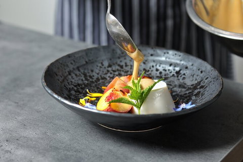 Cook Like A Pro In Taroona - Accommodation Fremantle 3
