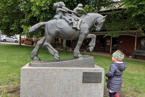 Alices Journeys Guided Walking Tours Of Daylesford - Accommodation Fremantle 3