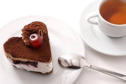 Romance Aircraft Flight + Scenic Tour + 3 Course Lunch + Beer Tasting + Hamper - Accommodation Fremantle 1