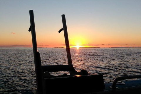Sunset Geraldton Harbour Cruise - Accommodation Fremantle 2