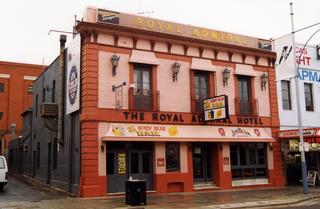 The Dog & Duck Ale House - Accommodation Fremantle 0
