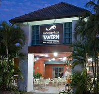 Runaway Bay Tavern - Accommodation Fremantle