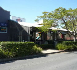 Forest Lake Hotel - Accommodation Fremantle 1