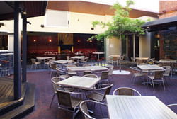 Robin Hood Hotel - Accommodation Fremantle 2