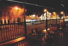 Cambridge Balcony Bar - Accommodation Fremantle 3