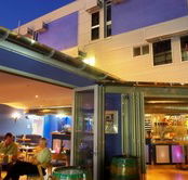 Wisdom Bar  Cafe - Accommodation Fremantle