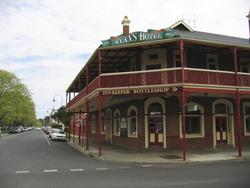 Ryans Hotel - Accommodation Fremantle 0