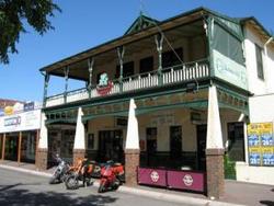 Shamrock Hotel Alexandra - Accommodation Fremantle 0