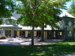 Harrietville Hotel Motel - Accommodation Fremantle 0