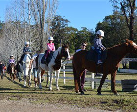 Horse Riding At Oaks Ranch And Country Club - Accommodation Fremantle 3