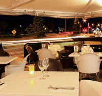 Cafe Fresh Lounge Bar  Shinsen Restaurant - Accommodation Fremantle