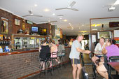Corroboree Park Tavern - Accommodation Fremantle 1