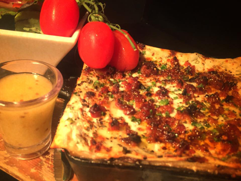 Viva La Vida Wine & Tapas Bar - Accommodation Fremantle 3