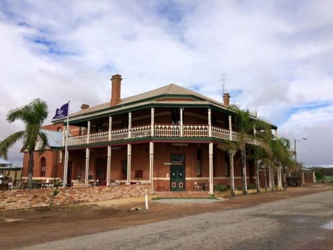 Greenhills Inn - Accommodation Fremantle 2