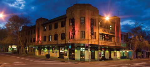 Badgingarra Tavern - Accommodation Fremantle 0