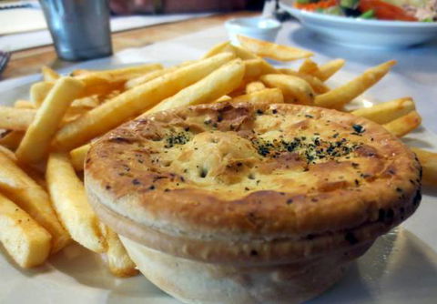 Elly’s Coffee Lounge - Accommodation Fremantle 1