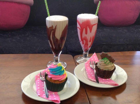 Heaven Leigh Cupcakes - Accommodation Fremantle 2