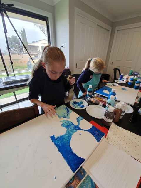 School Holidays - Kids Art Class - Painting - Accommodation Fremantle 1