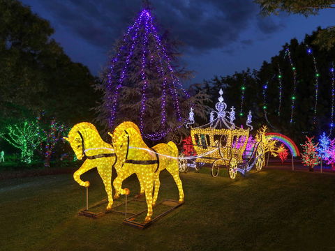 Christmas Lights Spectacular At Hunter Valley Gardens - Accommodation Fremantle 2