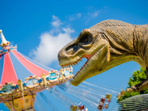 Mega Creatures At Hunter Valley Gardens - Postponed - Accommodation Fremantle 0