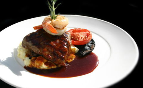 Aquarius Seafood Restaurant - Accommodation Fremantle 3