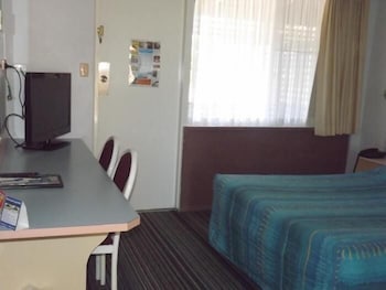 Golden Sands Motor Inn Forster - Accommodation Fremantle 4