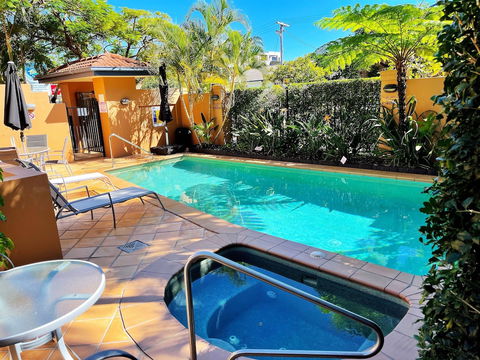 Mermaid Beach Park View Resort - Accommodation Fremantle 2