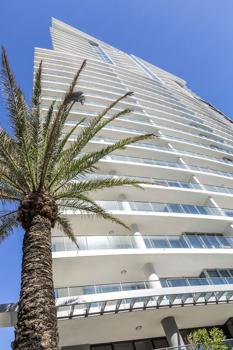 Artique Surfers Paradise - Accommodation Fremantle 2