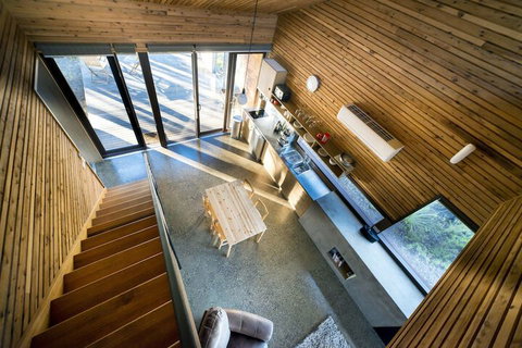 DULC Cabins - Accommodation Fremantle 3