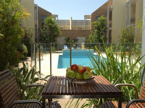 The Rye Hotel - One Four Nelson - Accommodation Fremantle 2