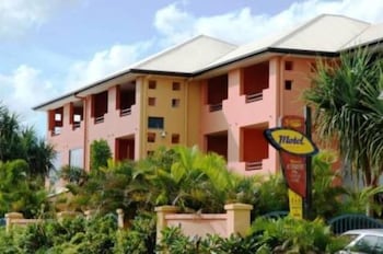 Kacys Bargara Beach Motel - Accommodation Fremantle 0