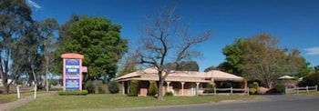 Mansfield Valley Motor Inn - Accommodation Fremantle 2