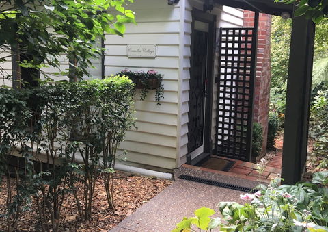 Clarendon Cottages - Accommodation Fremantle 0