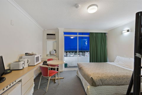 Alexander Motor Inn & Apartments - Accommodation Fremantle 5