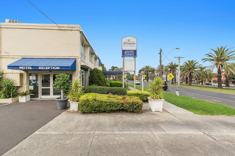 Alexander Motor Inn & Apartments - Accommodation Fremantle 2