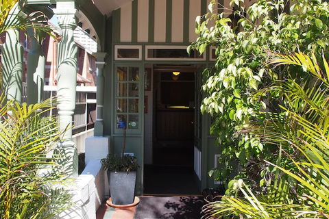 McLaren Hotel - Accommodation Fremantle 1