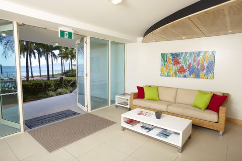 Mariners North Holiday Apartments - Accommodation Fremantle 2