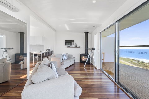 Seafarers Getaway - Accommodation Fremantle 2
