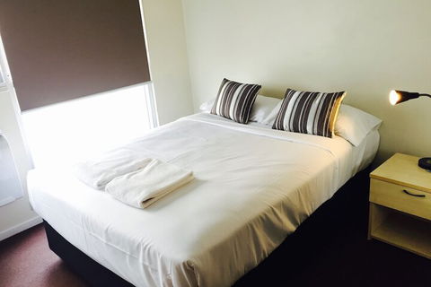 Arrow On Swanston - Accommodation Fremantle 7