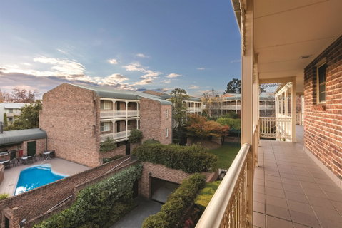 Adina Serviced Apartments Canberra Kingston - Accommodation Fremantle 1