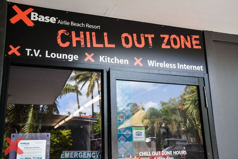Base Airlie Beach Resort - Accommodation Fremantle 1