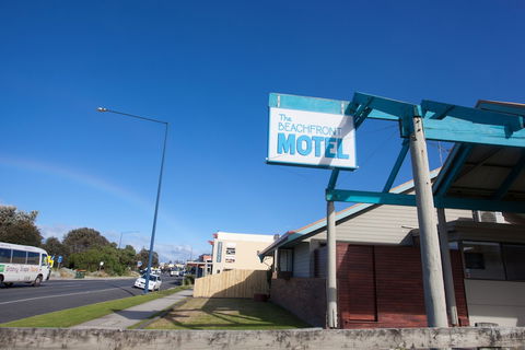 Beachfront Motel - Accommodation Fremantle 6