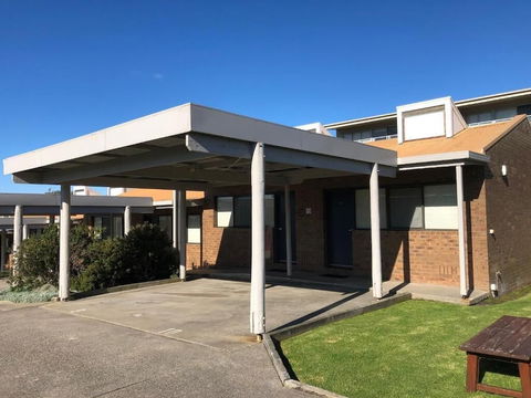 Beachfront Motel - Accommodation Fremantle 3