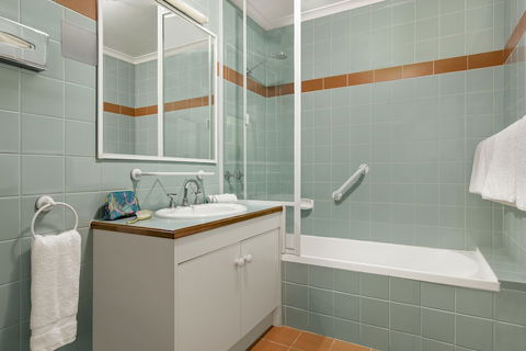 Quest Waterfront Serviced Apartments - Accommodation Fremantle 6