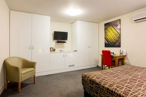 Old Woolstore Apartment Hotel - Accommodation Fremantle 5