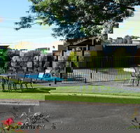 Mitchell on Main Motel  Apartments - Accommodation Fremantle